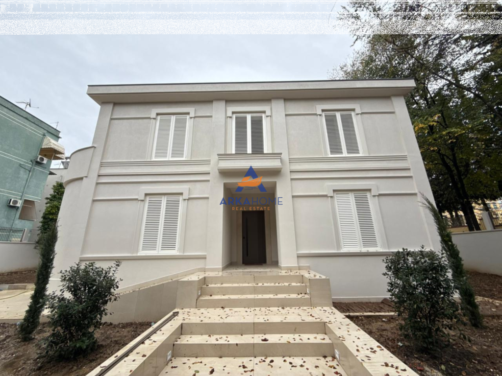 VILLA IN AFFITTO SU DUE PIANI "VICINO ALL'AMBASCIATA AMERICANA" 9.000 EURO