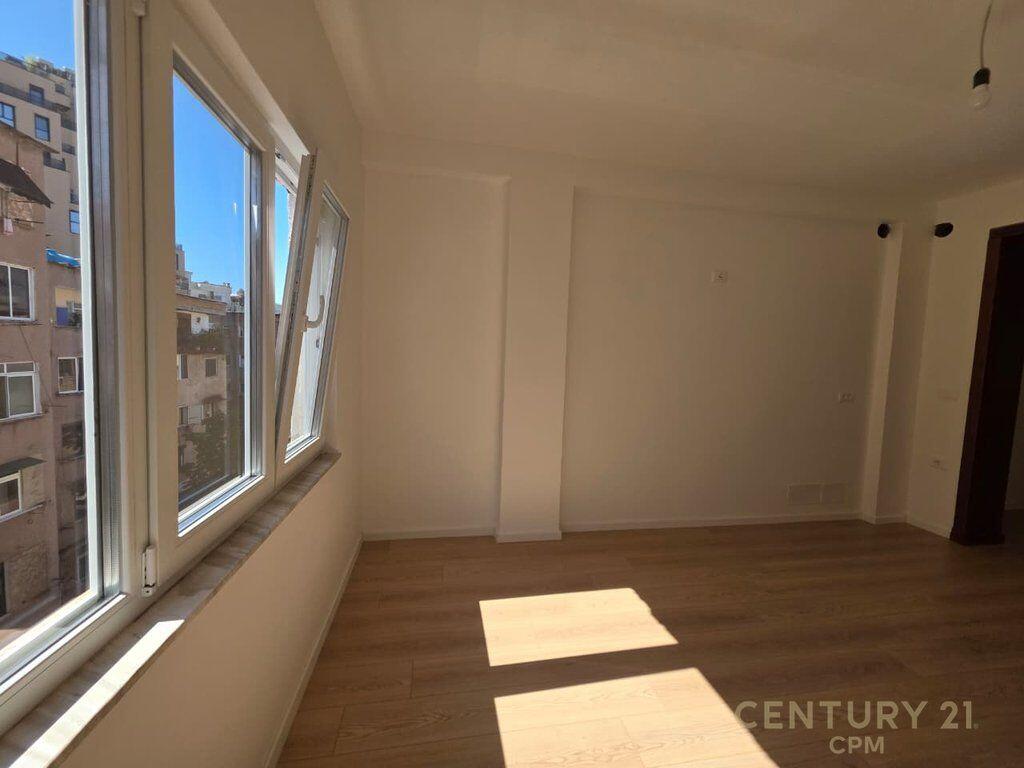 Shitet Apartament 1+1 – Rr. Margarita Tutulani (pranë Rrugës së Kosovarëve)