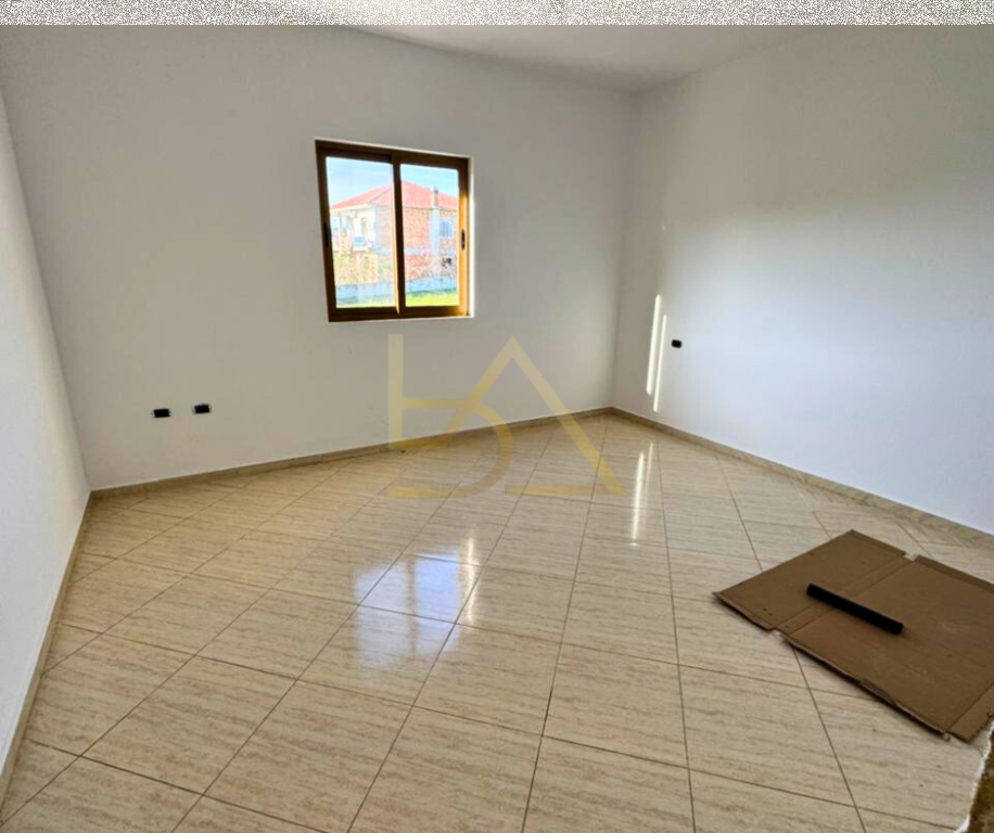 Shitet Vilë – Marqinet, Vorë, Tiranë