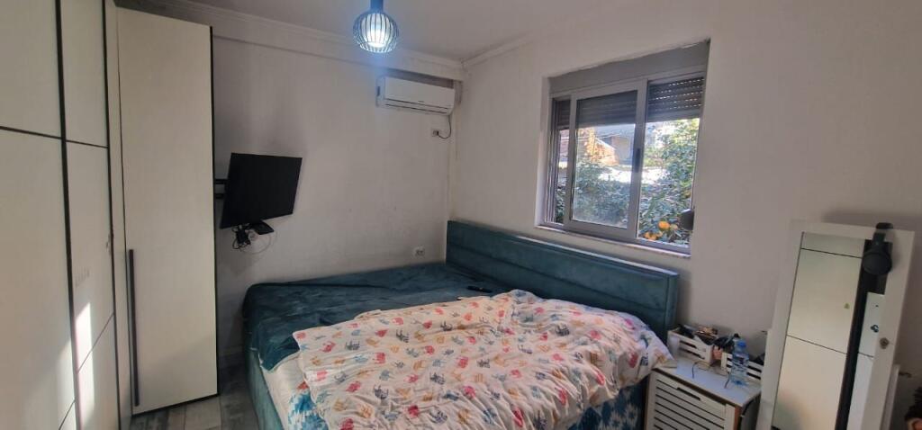 Shitet shtepi private ne qender te Tiranes