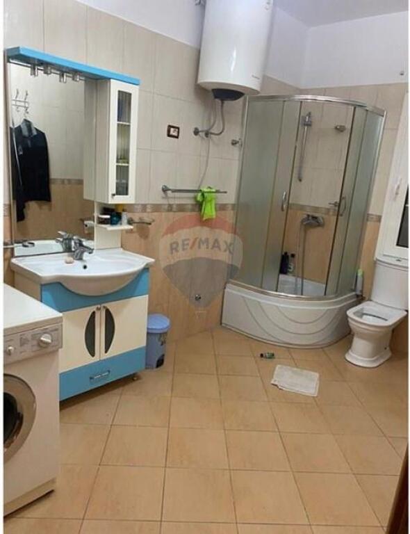 Villa for sale on the National Road Vorë-Marikaj