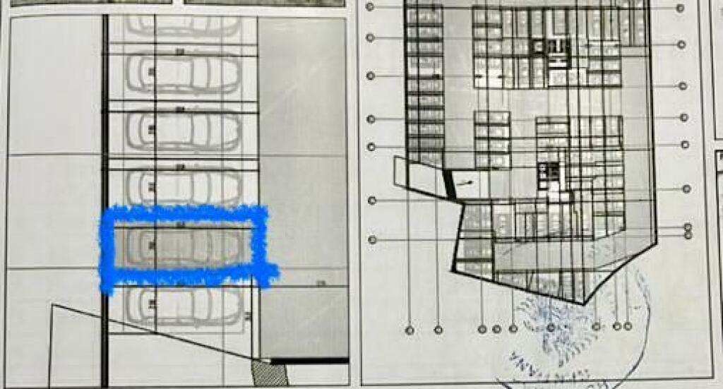 APARTAMENT 2+1 DHE PARKIM NË SHITJE