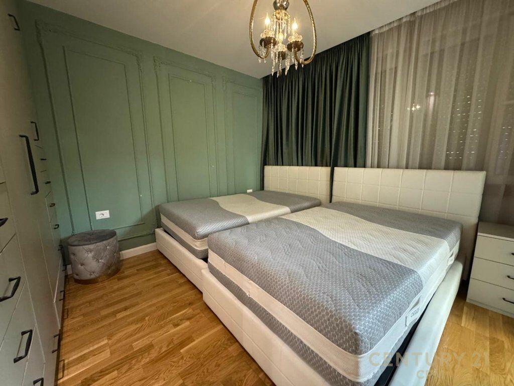 SHITET APARTAMENT LUKSOZ 3+1 – PRANË "LION PARK", RRUGA E ELBASANIT