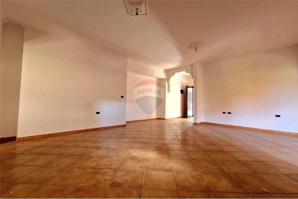 SUPER OCCASIONE nel Cuore di Valona!