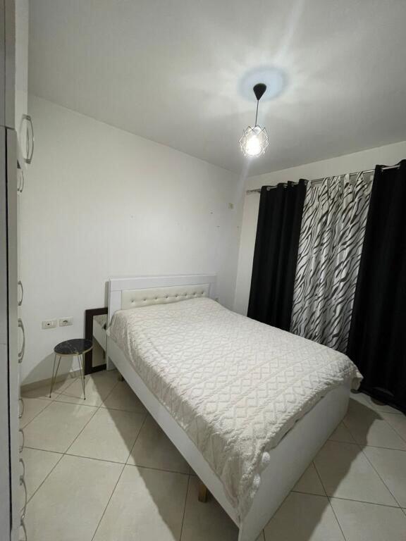 apartment for rent in Yzberisht