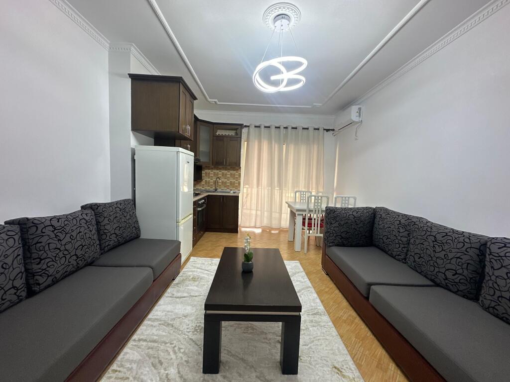 Apartament 2+1+Blk me Qira Ne Fresk