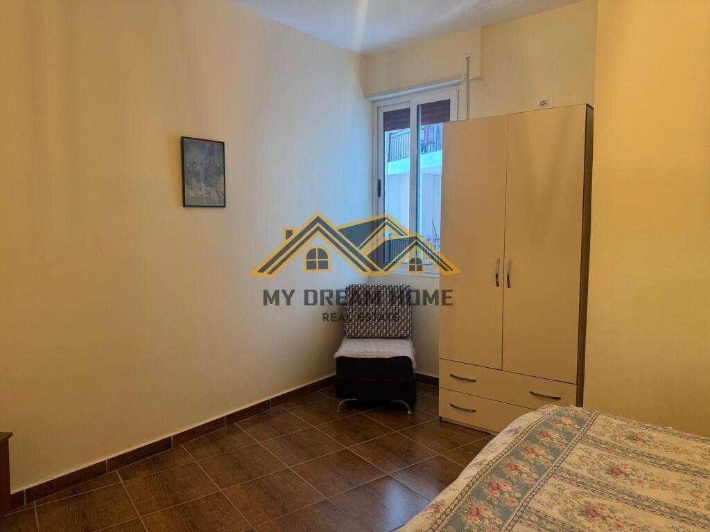 JEPET ME QERA APARTAMENT TEK PALLATI KAMELIA