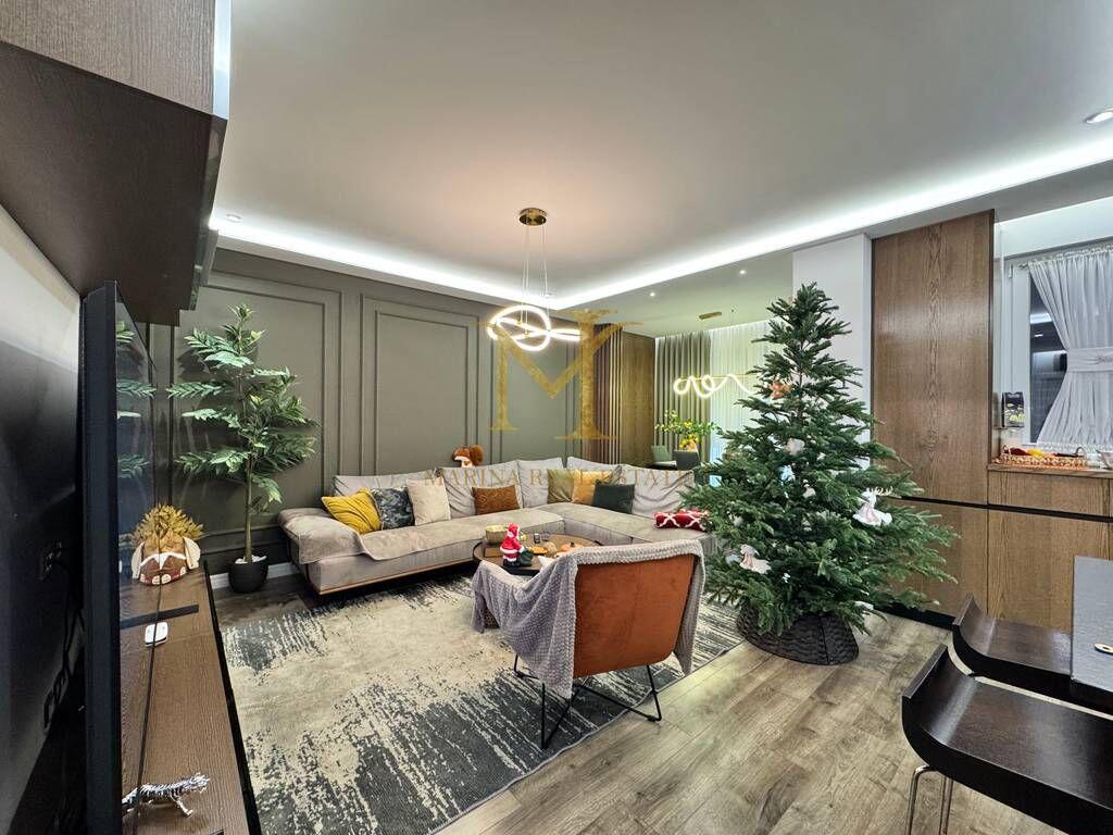 Qira super apartament 2+1+2 ne Durres