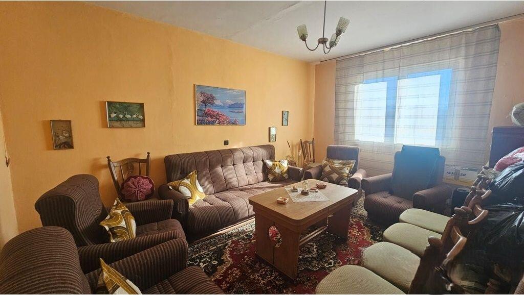 SHITET APARTAMENT 3+1 PRANË ISH-PROFARMËS, TIRANË!