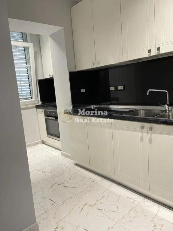 Shitje | Apartament 1 + 1 |Libri Universitar-Blloku | 200.000 €