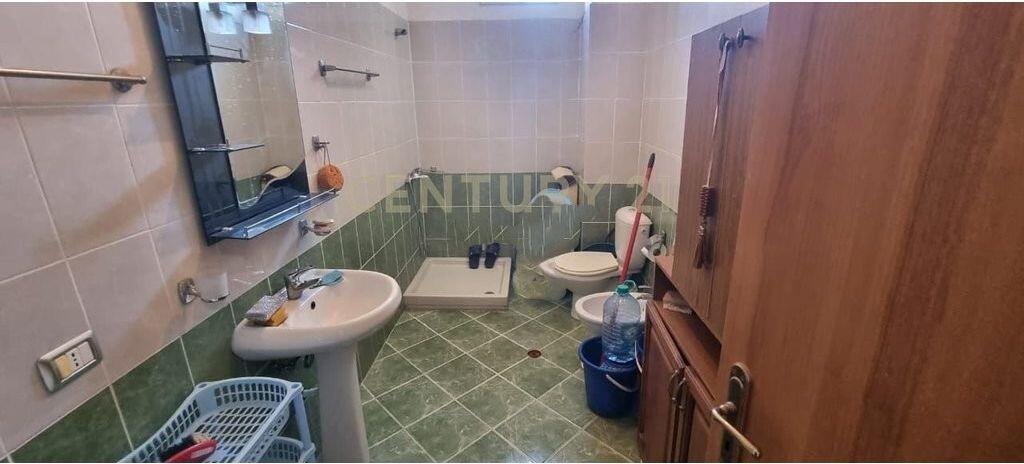 Apartament per qera 1+1 Yzberisht ,