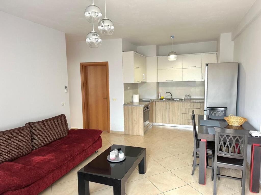 APARTAMENT 1+1 PER QERA TE RRUGA SALI BUTKA