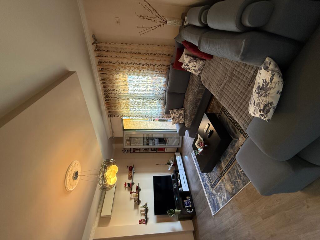 Al Campo Aviazione Appartamento 2+1 Con Pianta Regolare In Vendita!