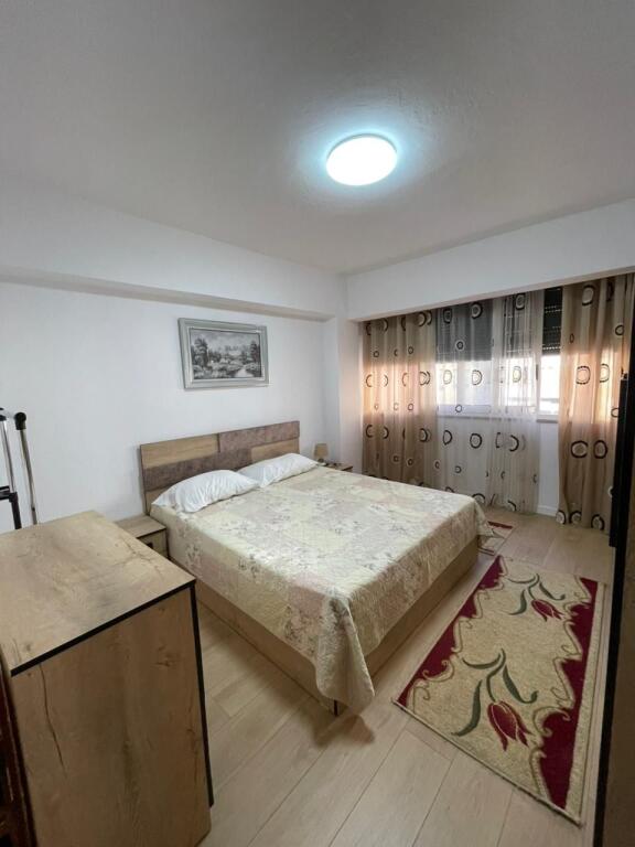 🏡 APARTAMENT NË SHITJE 1+1 – GLOBE STACIONI TRENIT