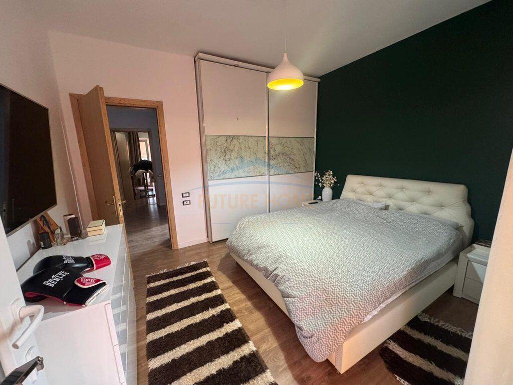 Apartament 2+1, Jordan Misja, Tiranë