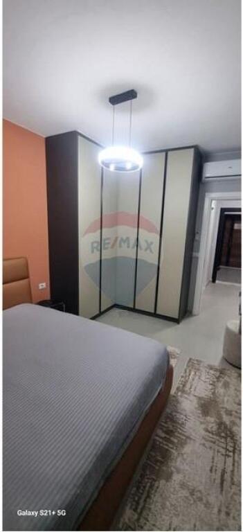 Apartament - Për Qira - Ish Fusha e Aviacionit, Tiranë