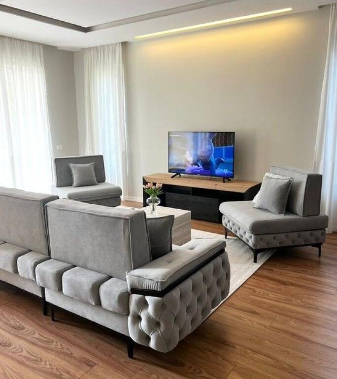 Qera, Vile 2-Kateshe, Prush, Tirana.