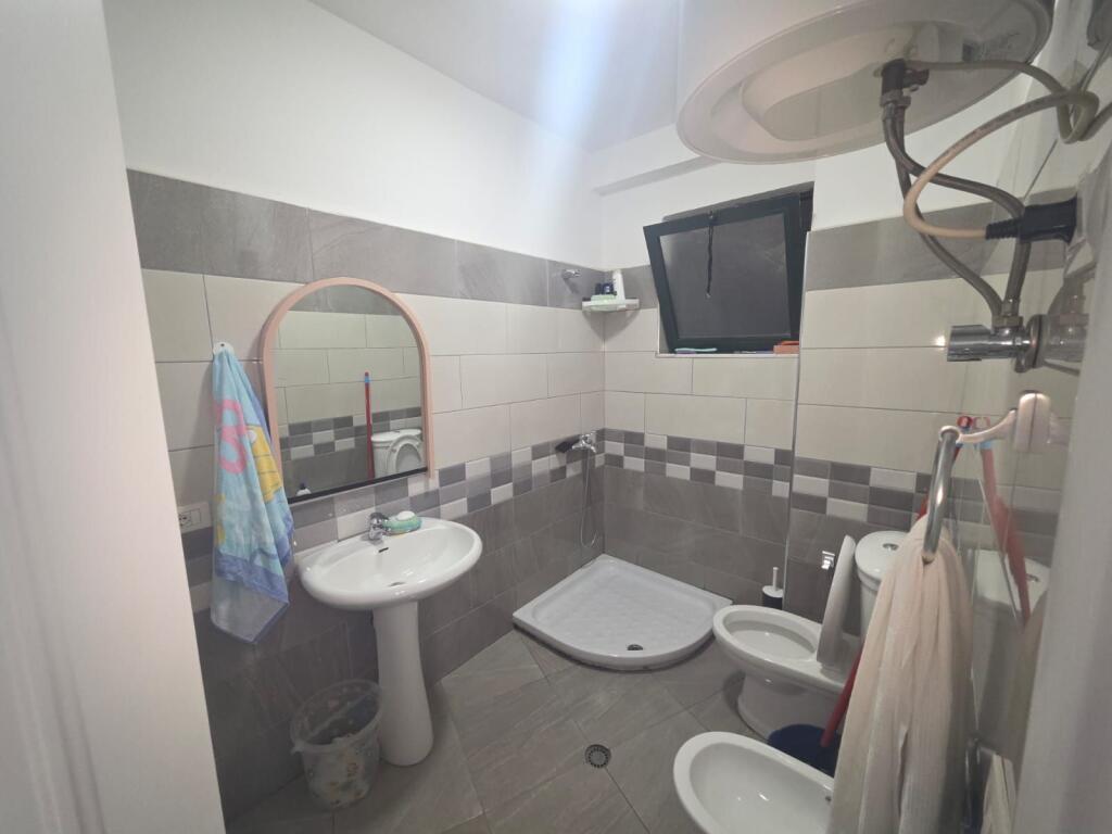 Fresk Shitet Apartament 2+1+2