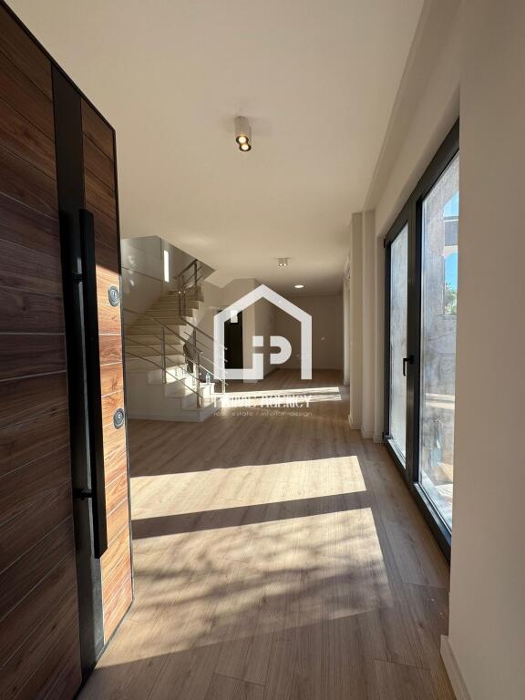 SHITET : SUPER VILE 2 KT / ZONA : GOLEM/ RRUGA VIENA📍