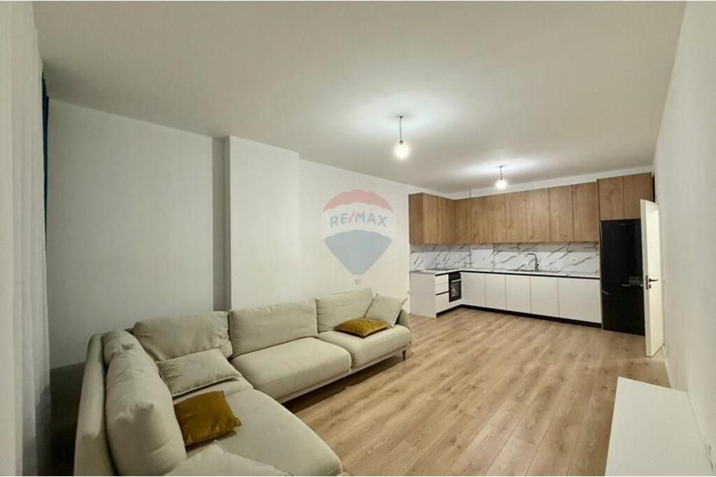 Apartament 2+1 në Kamëz