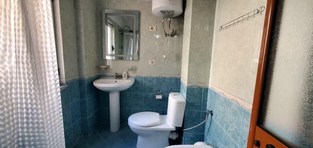 apartament per qira 3+1+2+ballkon Fresk
