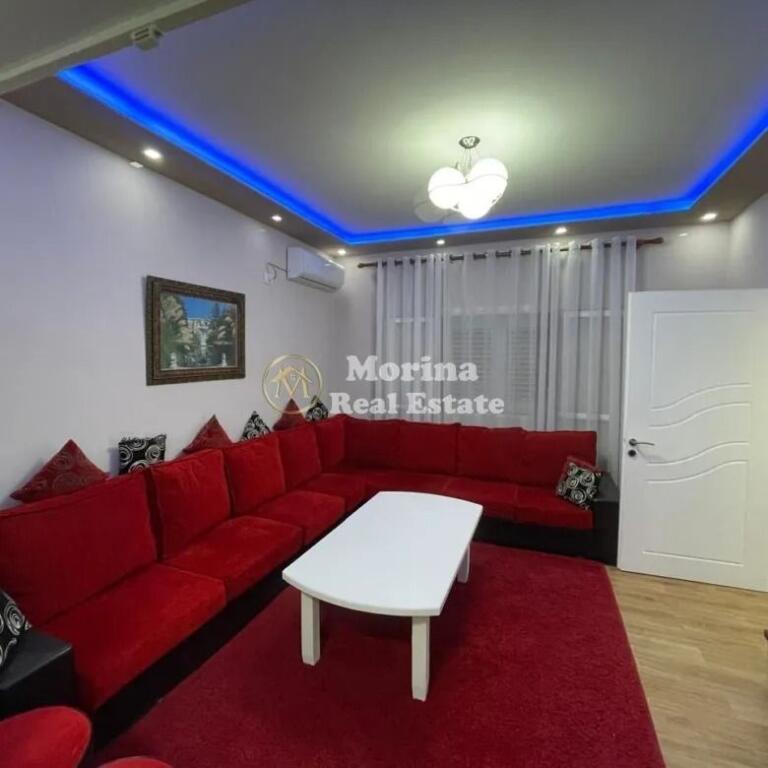 Qera | Shtëpi private 2 + 1 | Rruga 5 Maji | 450 €/muaj