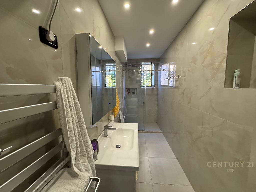 APARTAMENT 2+1 ME QIRA – QENDRA E TIRANËS