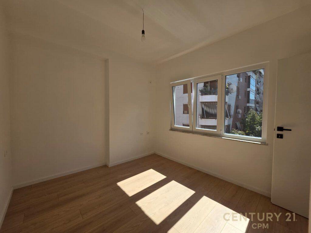 Shitet Apartament 1+1 – Rr. Margarita Tutulani (pranë Rrugës së Kosovarëve)