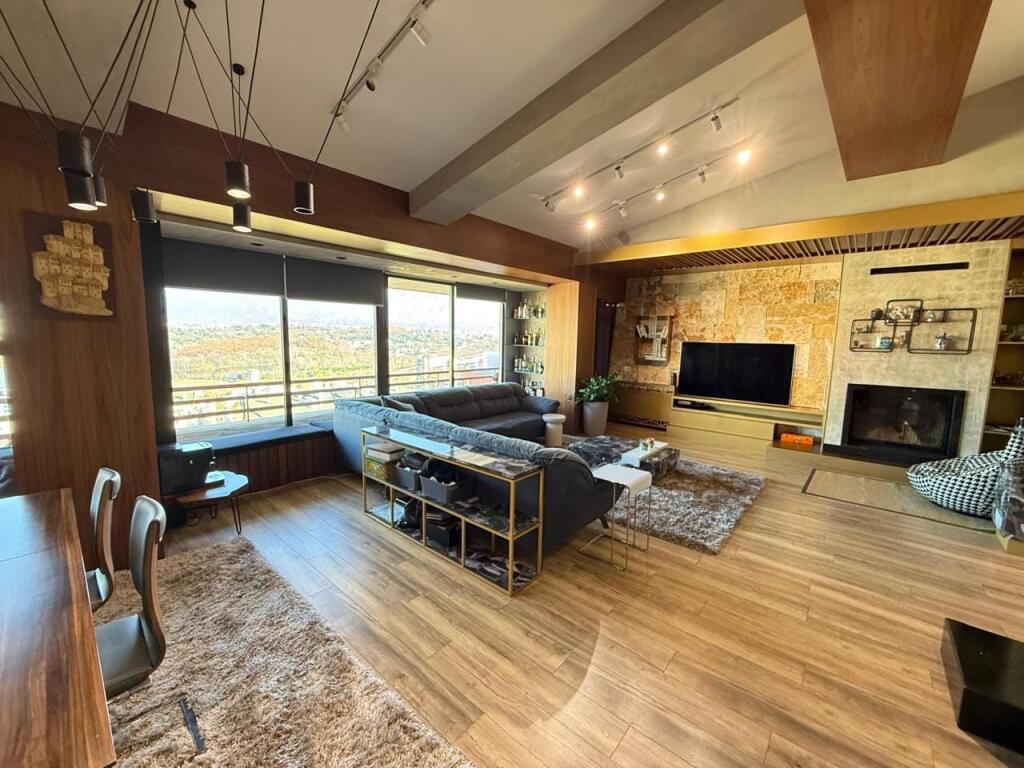 Appartamento Duplex in affitto 3+1 Presso il Lago Secco (ID B230151) Tirana