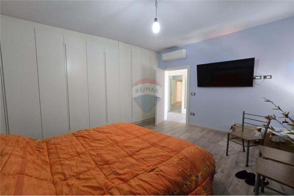 Papafingo LUKSOZE 3+1+2 në Lungomare, Pamje Spektakolare nga Deti! 