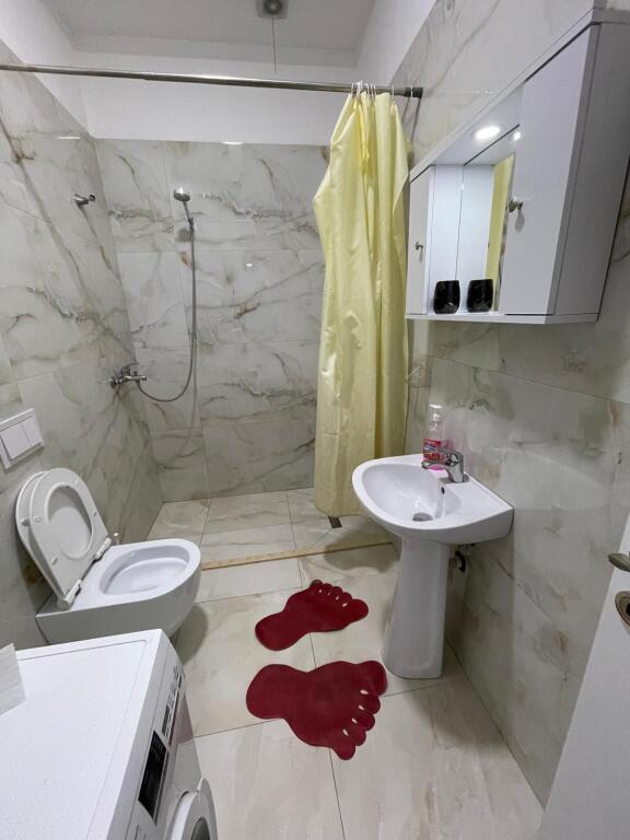 2+1 Apartment for Rent near Hotel Marinaj, Unaza e Re!