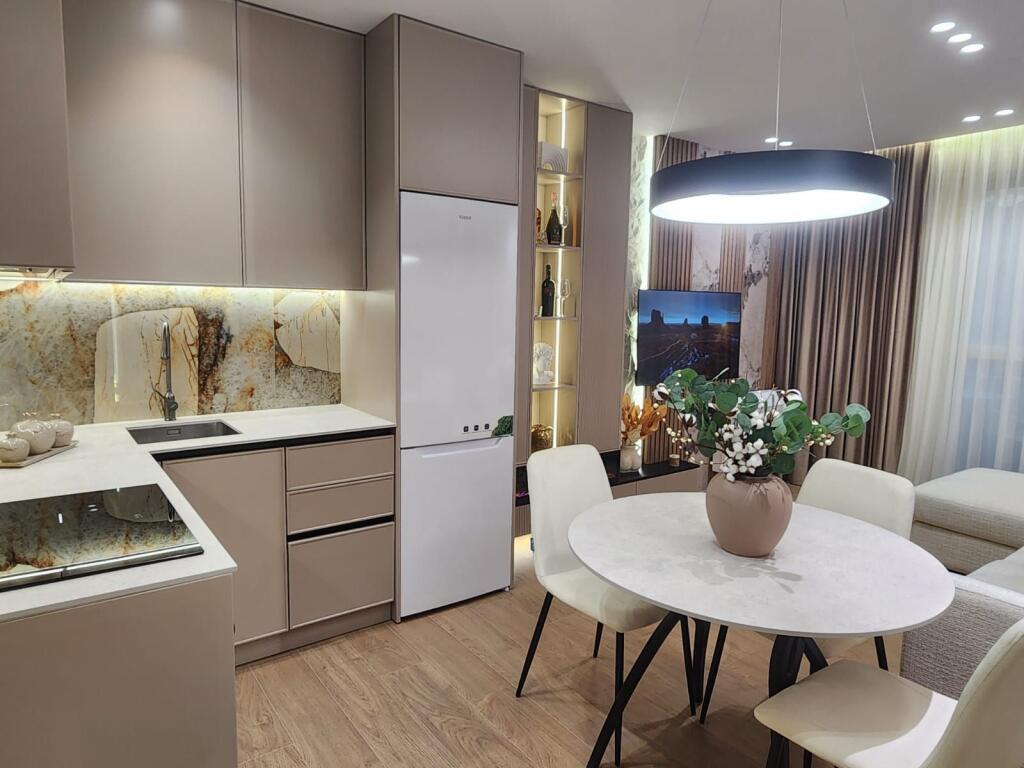 Shitet Apartament 2+1 në Plazh, Durrës