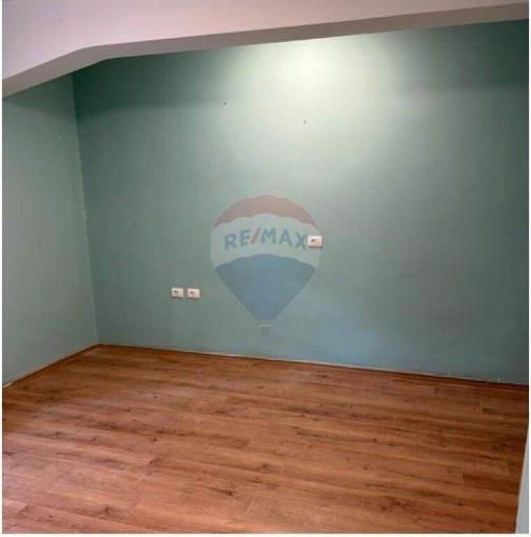 Locale in Affitto Viale Gjergj Fishta