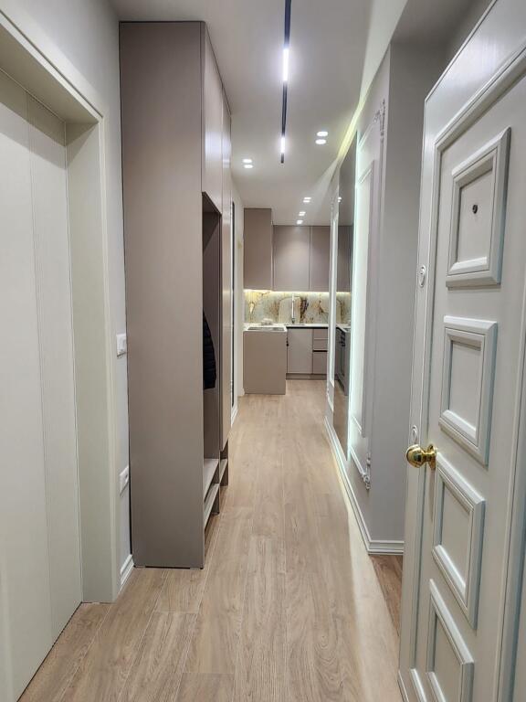 Shitet Apartament 2+1 në Plazh, Durrës