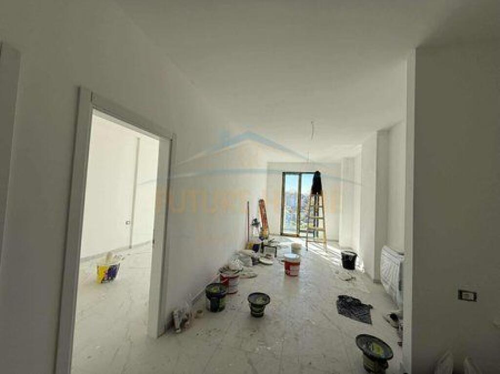 Shitet Apartament 1+1 , Eagle Residence, Dogana, Tirane