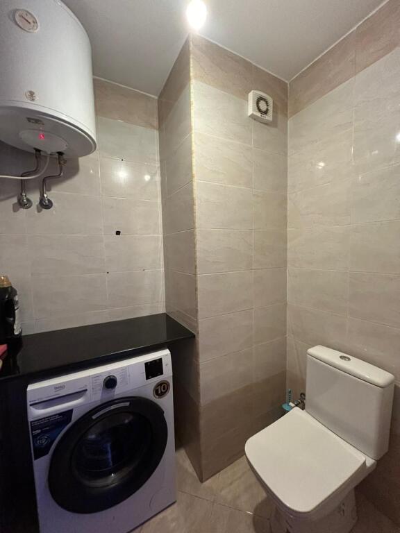 🏡 Apartament 2+1 me qira – Komuna e Parisit