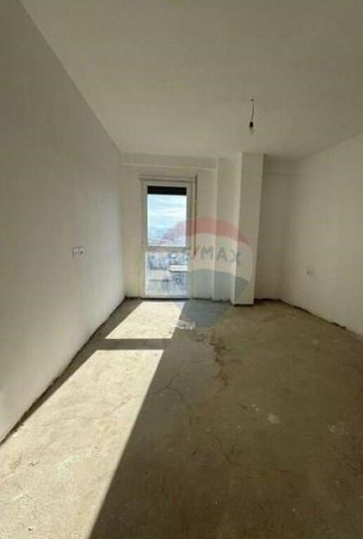 Appartamento - In Vendita - Via Jordan Misja, Tirana(ID: 530381003-229)  
