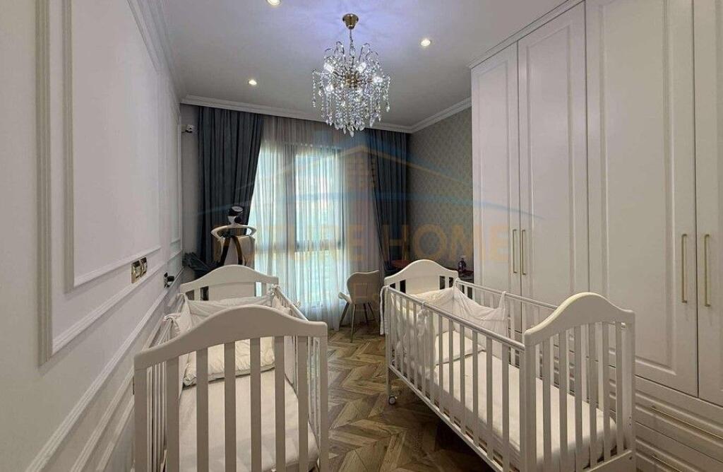 In vendita, Appartamento 2+1+Posto Auto, Piazza 21, Via Kavaja, Tirana