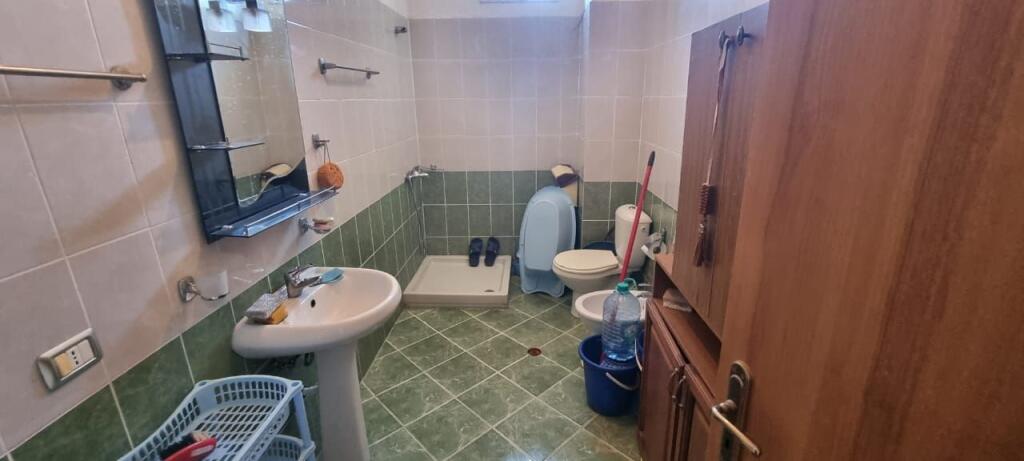 Apartament 1+1 me qira ne Yzberisht