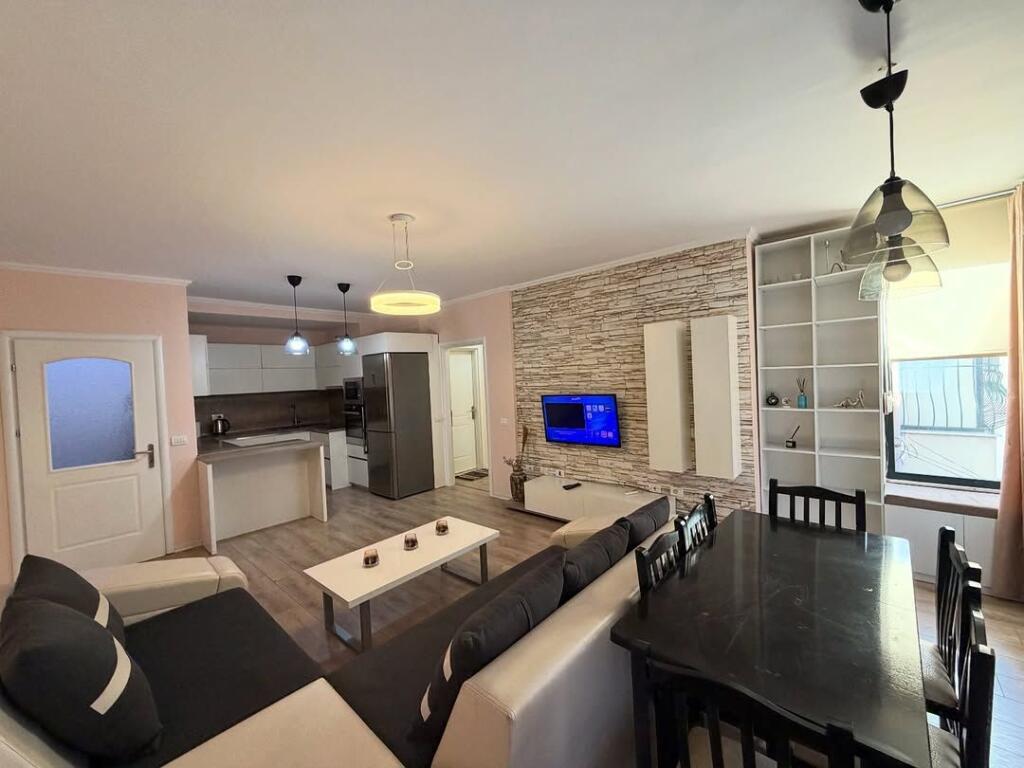 𝐐𝐈𝐑𝐀 𝟐+𝟏 𝐉𝐎𝐄𝐍𝐀/𝟐𝟏-𝐃𝐇𝐉𝐄𝐓𝐎𝐑𝐈