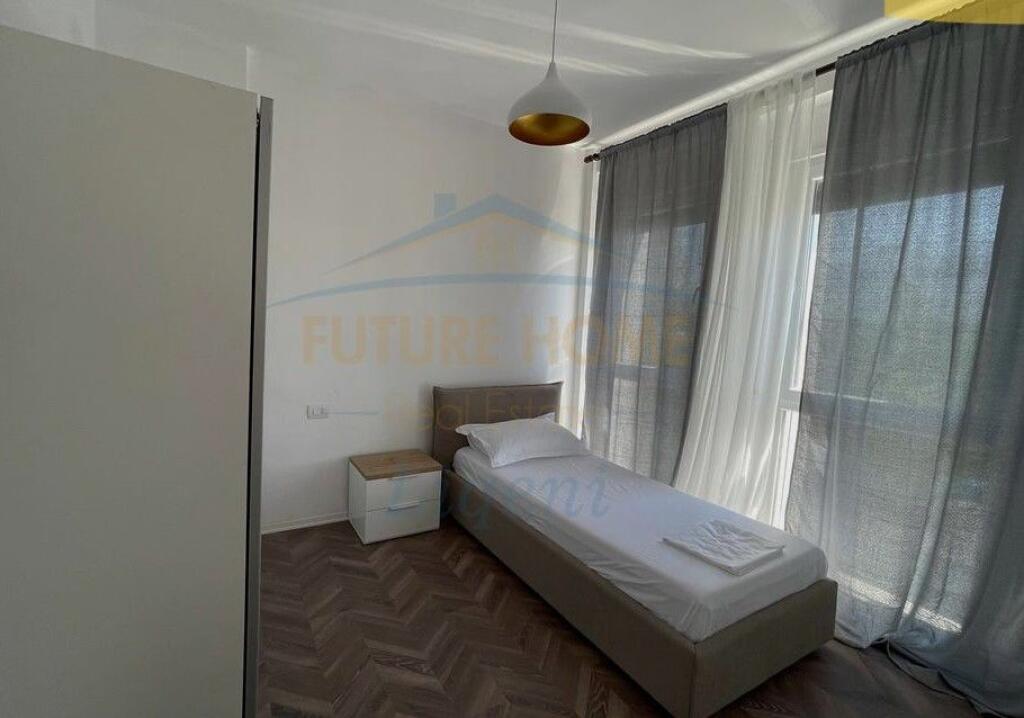 Qera, Apartament 2+1+2, Stacioni i Trenit, Tiranë.