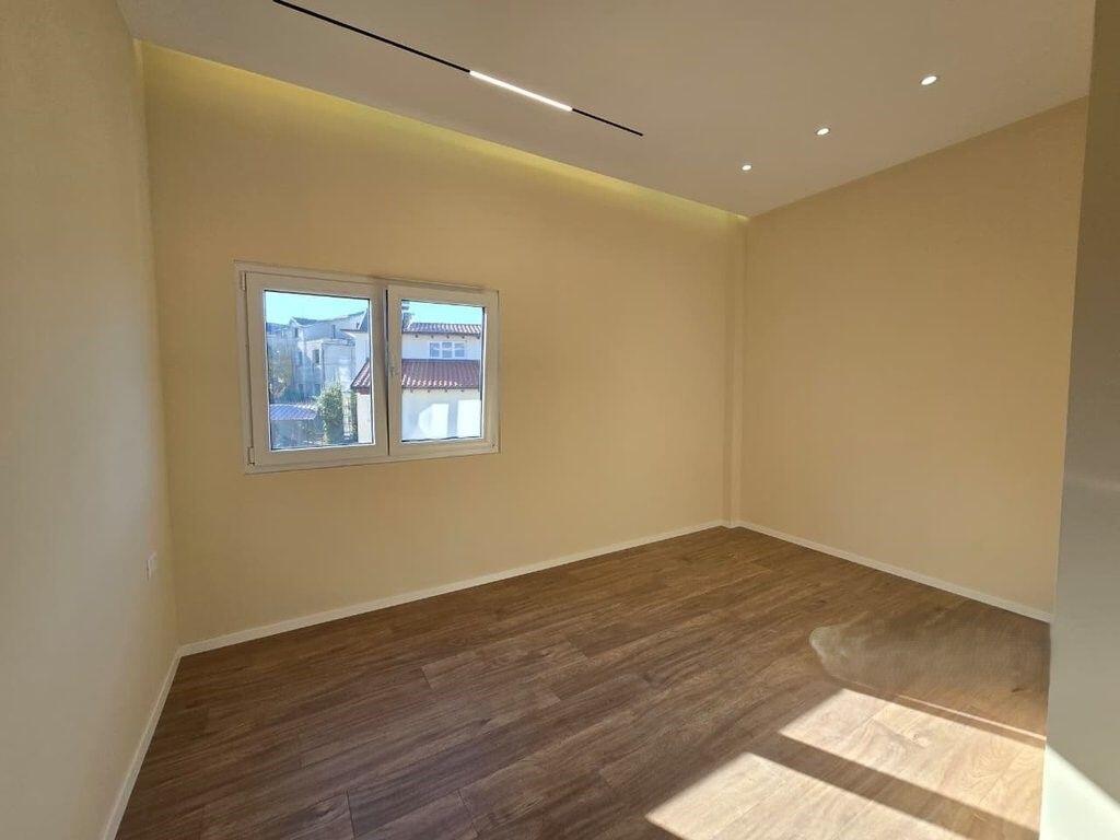 Apartament 1+1 për Shitje në Ali Demi – Mundësi e Artë për Banesë ose Investim!