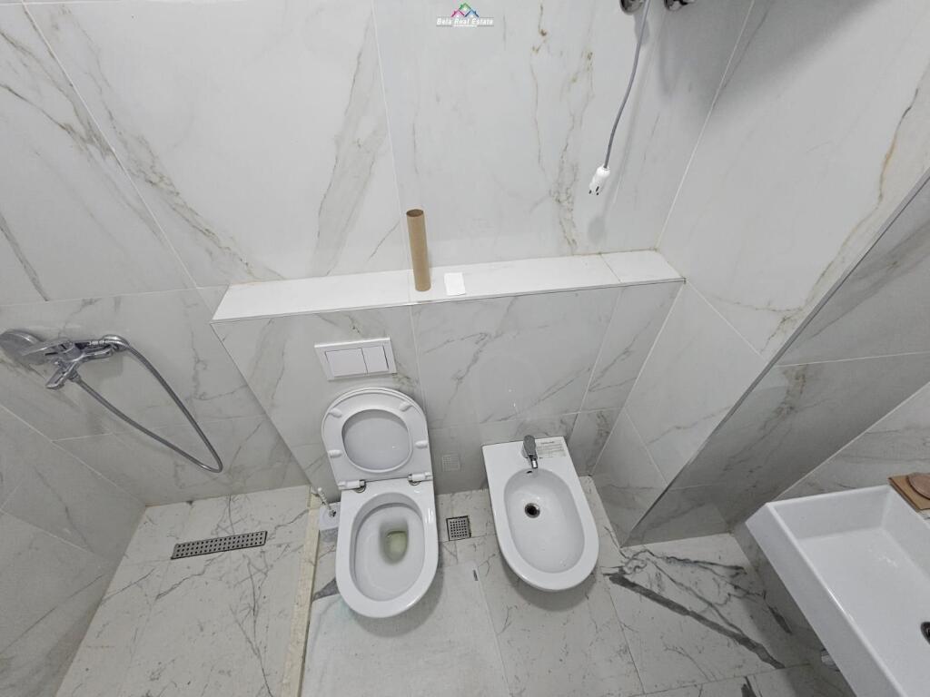 Apartament Me Qera 2+1 Ne Porcelan (ID B2201628) Tirane