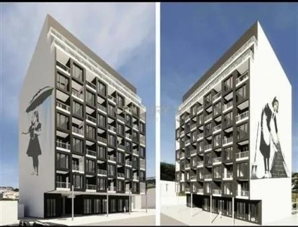 Shitet Apartament 1+1 me Post Parkimi –  tek Xhamlliku!