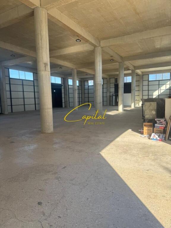 MAGAZINE ME QERA 2.900 M2 KASHAR 13.000 EURO