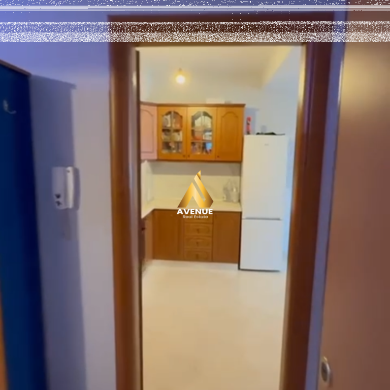 Apartment 2+1+2 for rent – Commune of Paris, Tirana