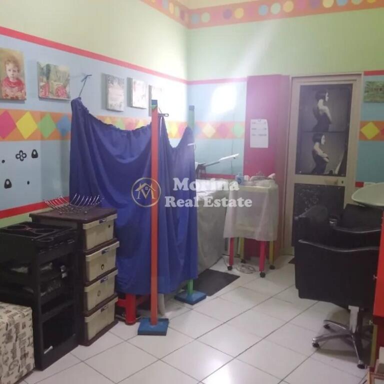 Qera | Ambjent Biznesi | Siri Kodra | 350 €/muaj