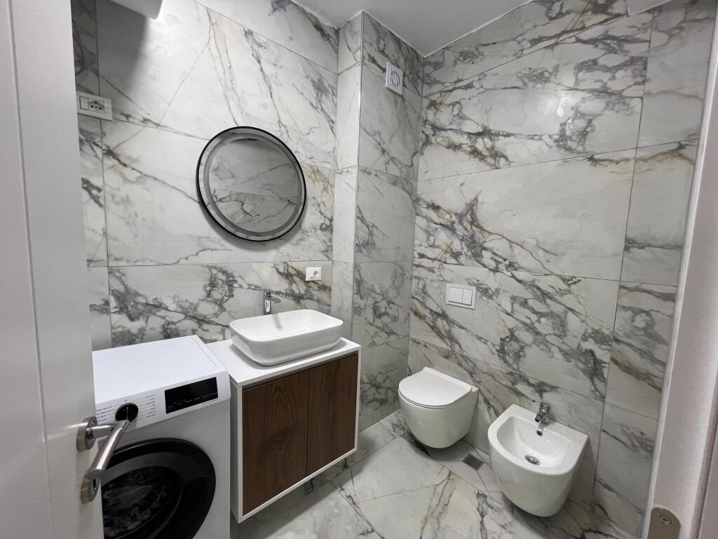 Apartment 2+1+2 bathrooms for sale at Kodra e Diellit