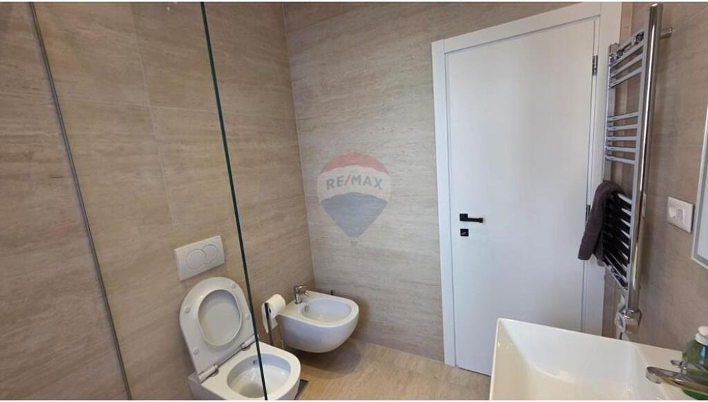 Apartament 1+1 me qira tek rruga e Barrikadave