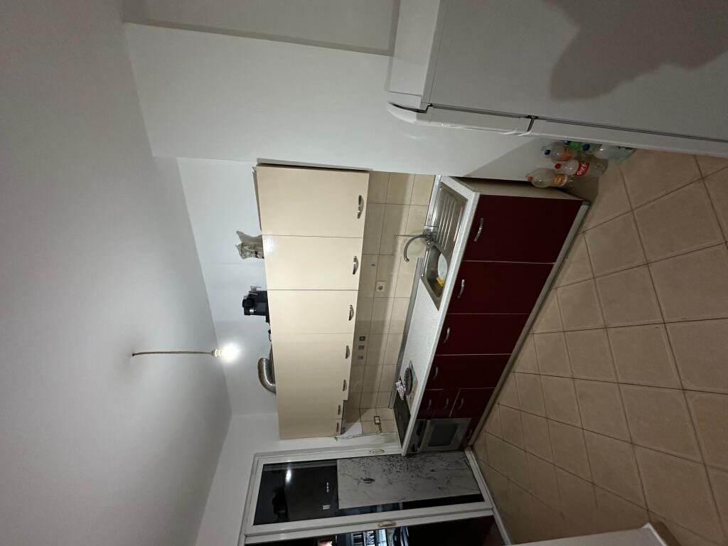 Apartament 2+1+2 me qera ne Astir mbrapa Bar Sorriso